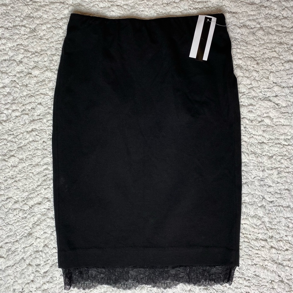 XS Olivia & Grace Lace Trim Skirt